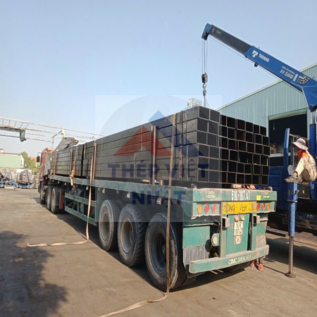 THÉP HỘP 50X50X5MM/ THÉP HỘP VUÔNG 50X50X5MM