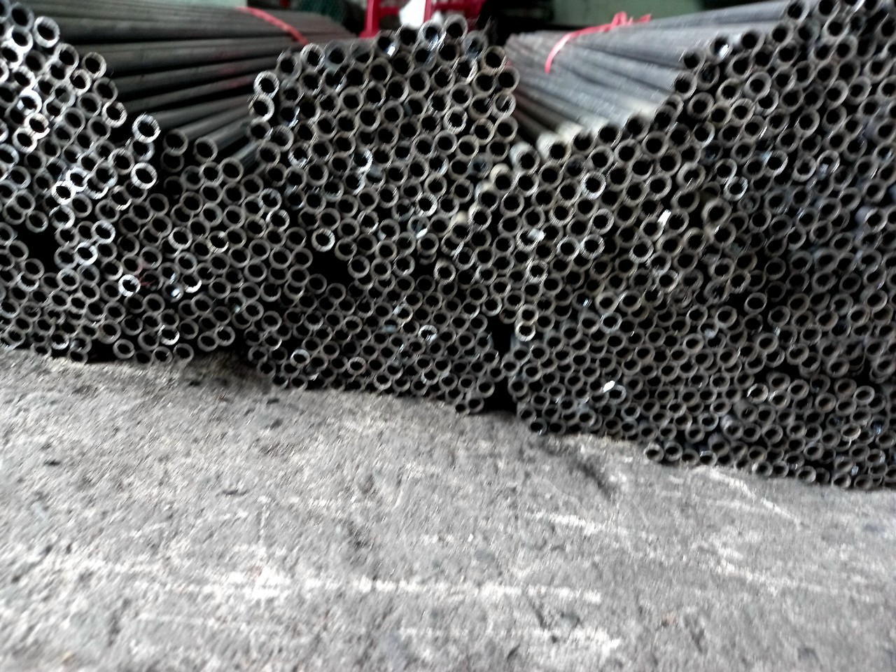 ống thép d40/ thép ống phi 40