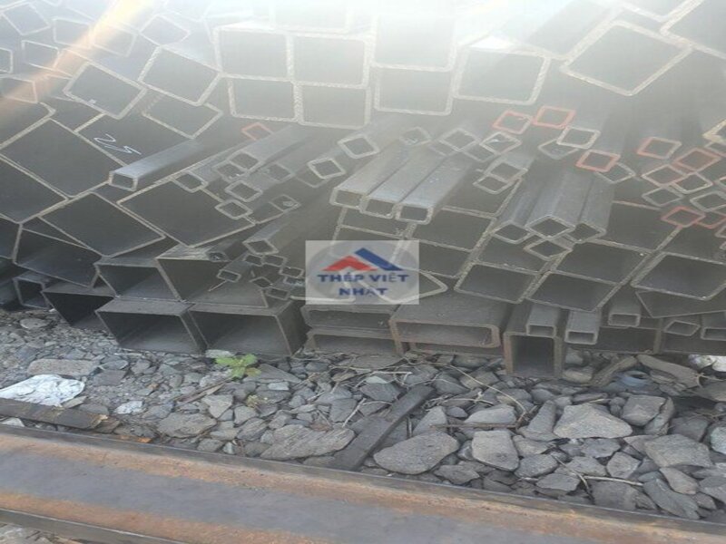 THÉP HỘP VUÔNG 60X60X4LI/ THÉP HỘP 60X60X4MM