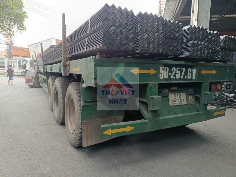 THÉP HÌNH V 250X250X25MM/ THÉP CHỮ V 250X250X25LI