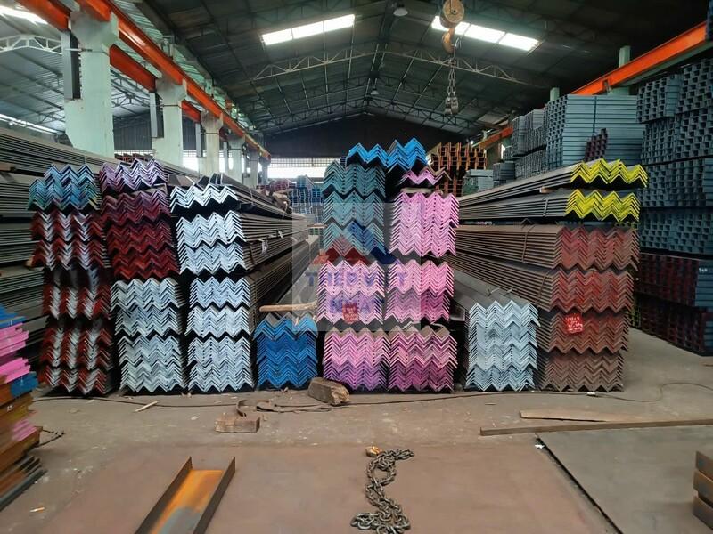 THÉP HÌNH V 30X30X3MM/ THÉP GÓC L 30X30X3LI