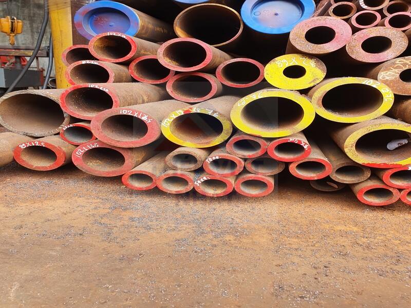 THÉP ỐNG PHI 273X9,27MM/ ỐNG THÉP 273 DÀY 9,27LY