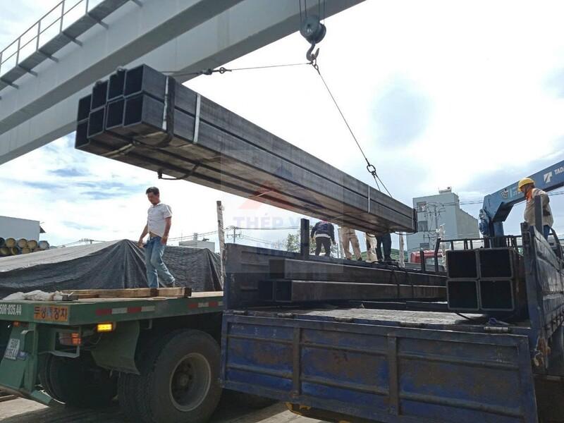 THÉP HỘP VUÔNG 60X60X6LI/ THÉP HỘP 60X60X6MM