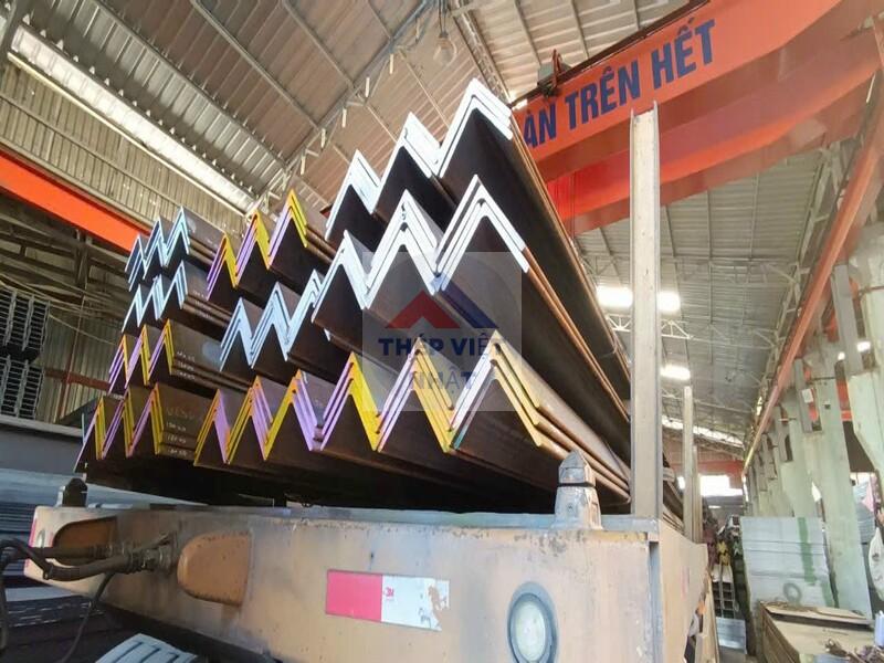 THÉP HÌNH V 90X90X7MM/ THÉP CHỮ V 90X90X7LI