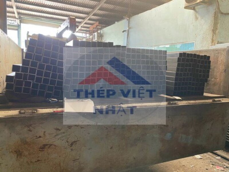 THÉP HỘP 50X50 DẦY 2,5LY/ 2,5MM/ 2,5LI